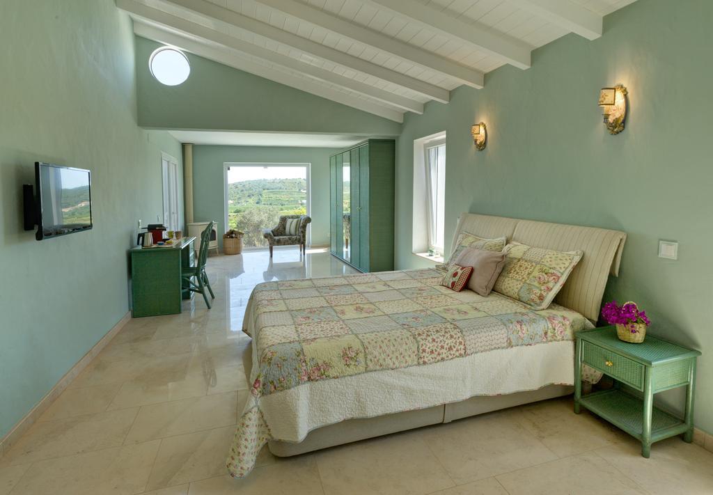 Gato Preto De Silves - Adults Only Bed & Breakfast Room photo